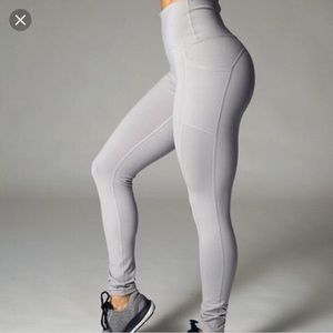 BuffBunny Luna Leggings